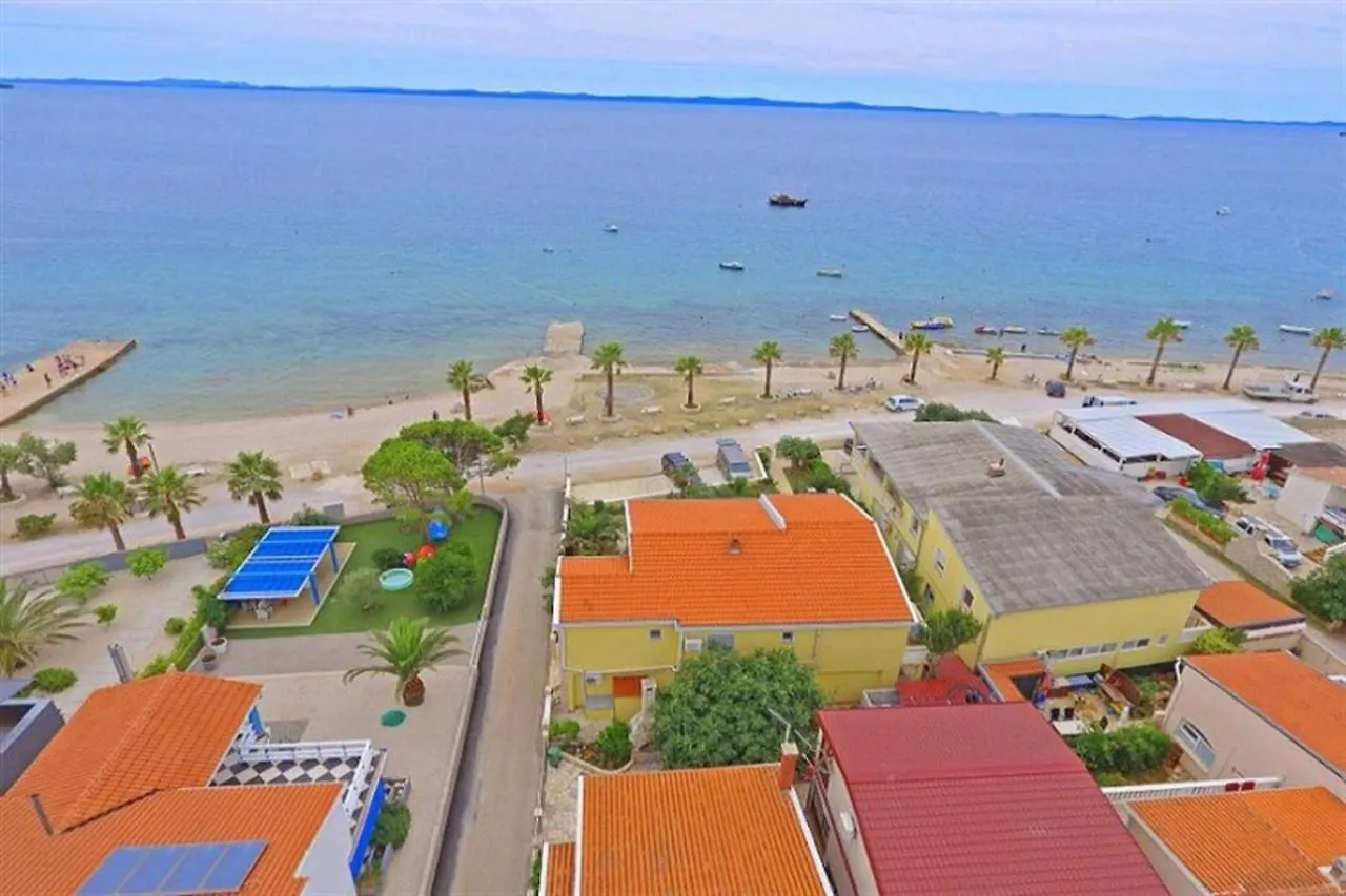 Apartment House Inga Vir 0*,  Croatia