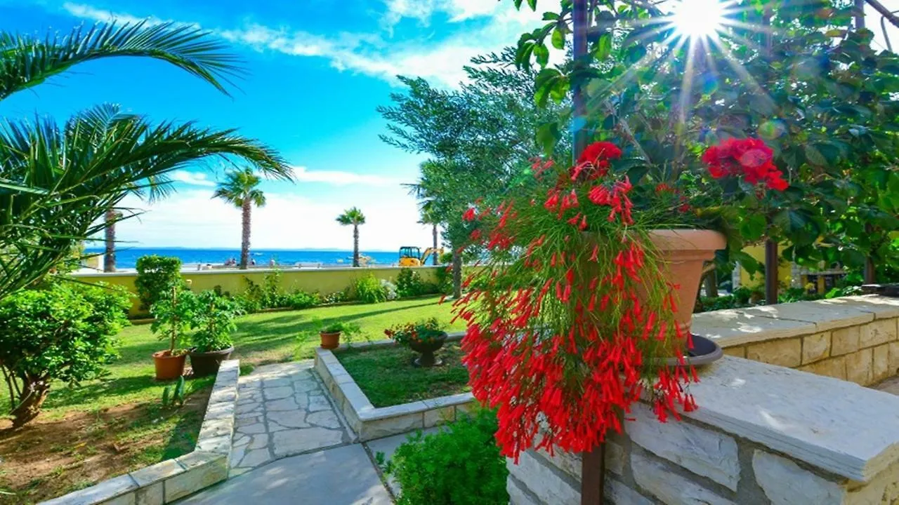 Apartment House Inga Vir Croatia